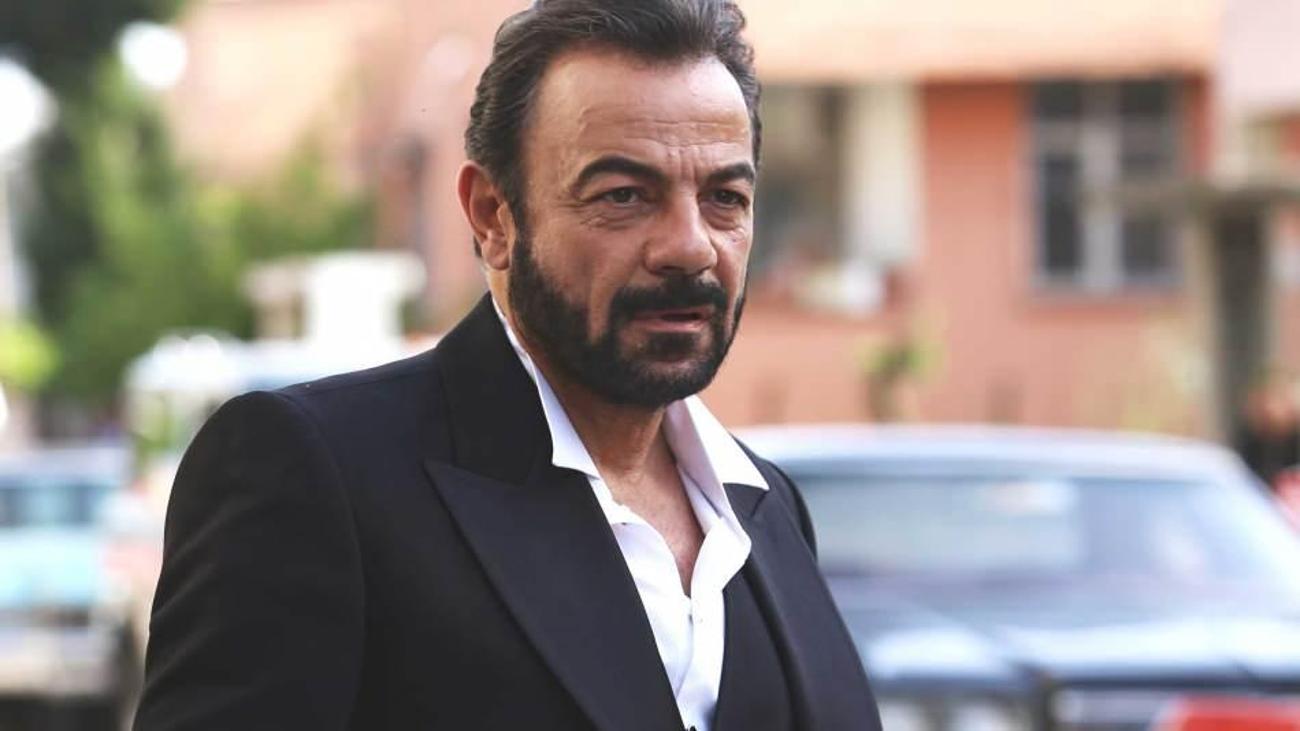 Kerem Alışık�ın oğluyla çekildikleri yıllar öncesine ait fotoğraf