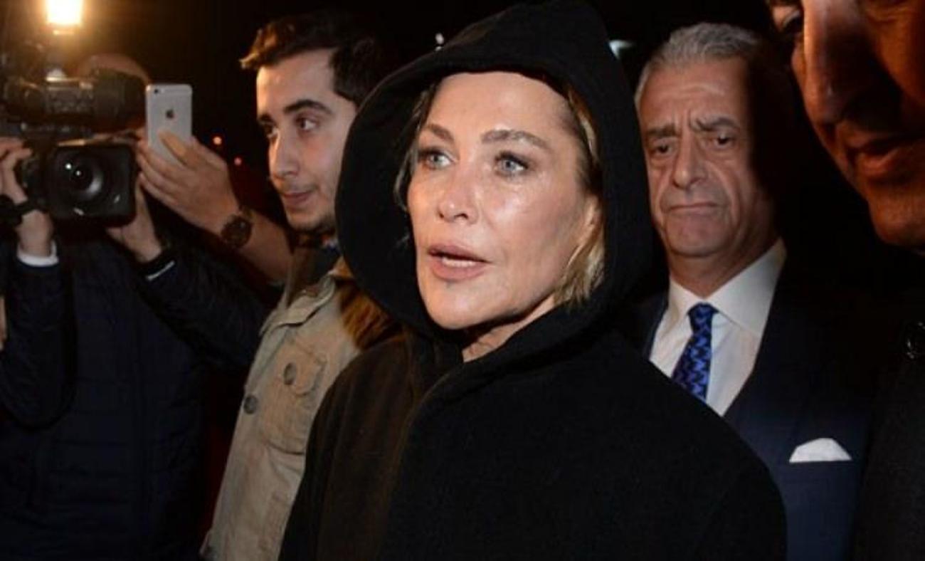 H&uuml;lya Avşar saldırı haberini duyunca...