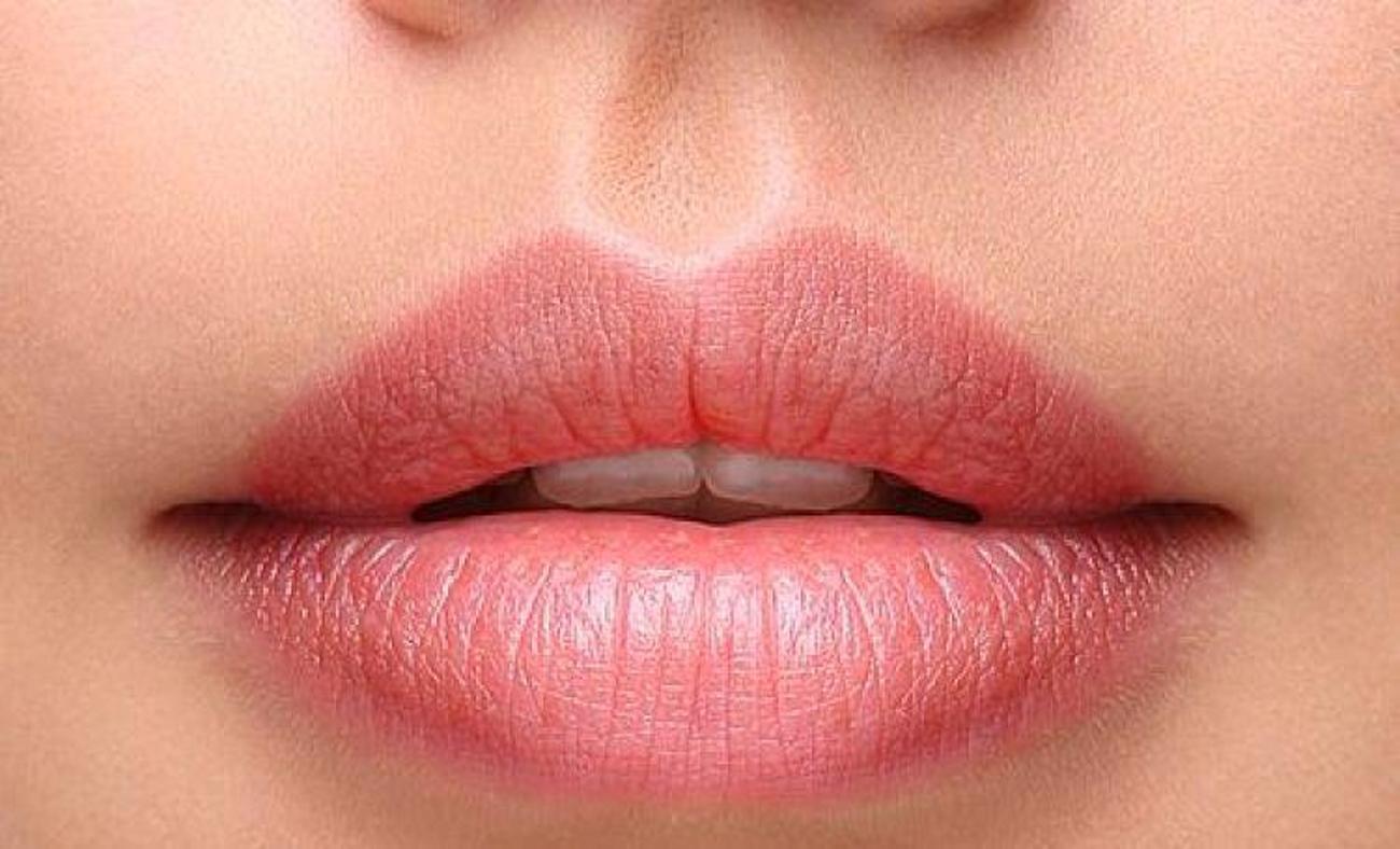 Doğal yollarla dudak rengi nasıl değişir?