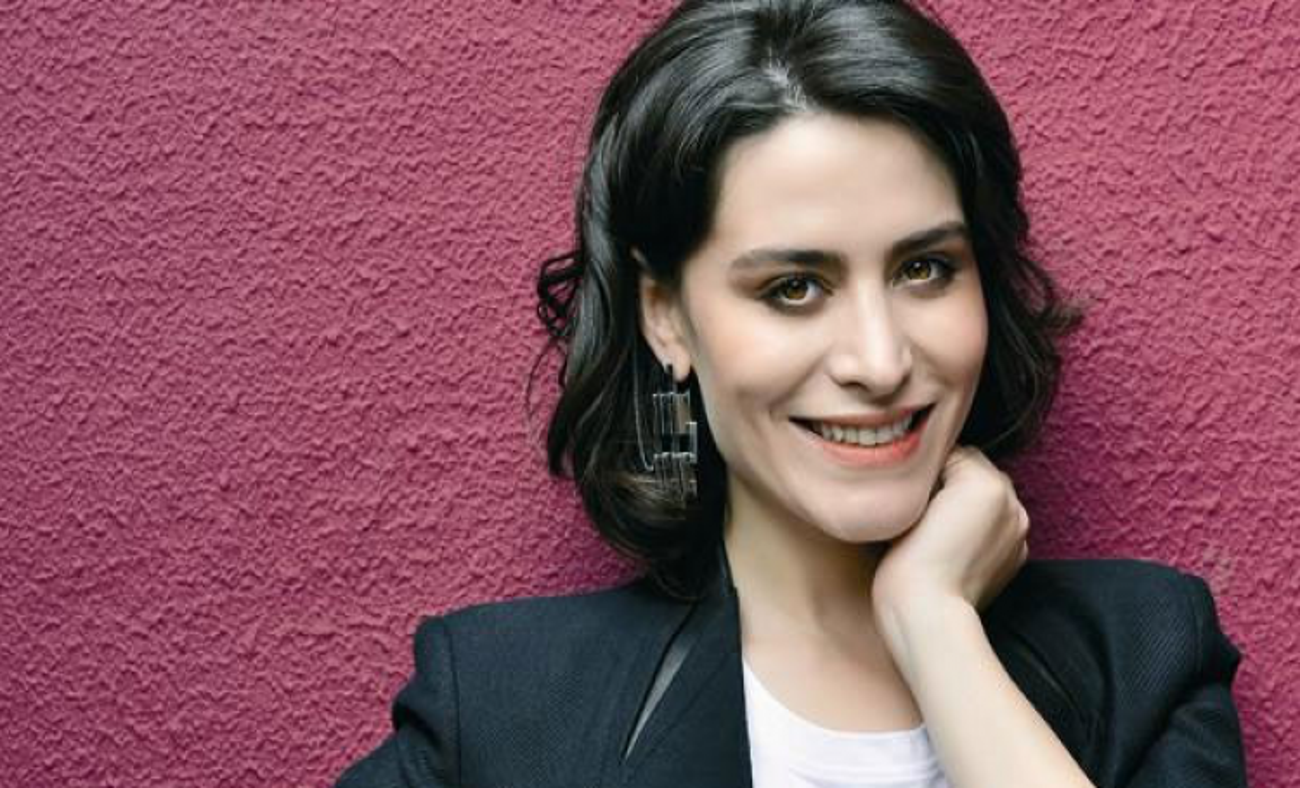 Belçim Bilgin Fi-Çi dizisi oyuncu kadrosuna dahil oldu! Belçim Bilgin kimdir?