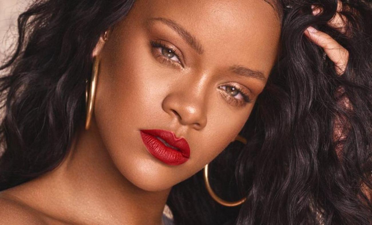 Rihanna mahkemelik olduğu koronavirüse yakalanan babasına yardım eli uzattı
