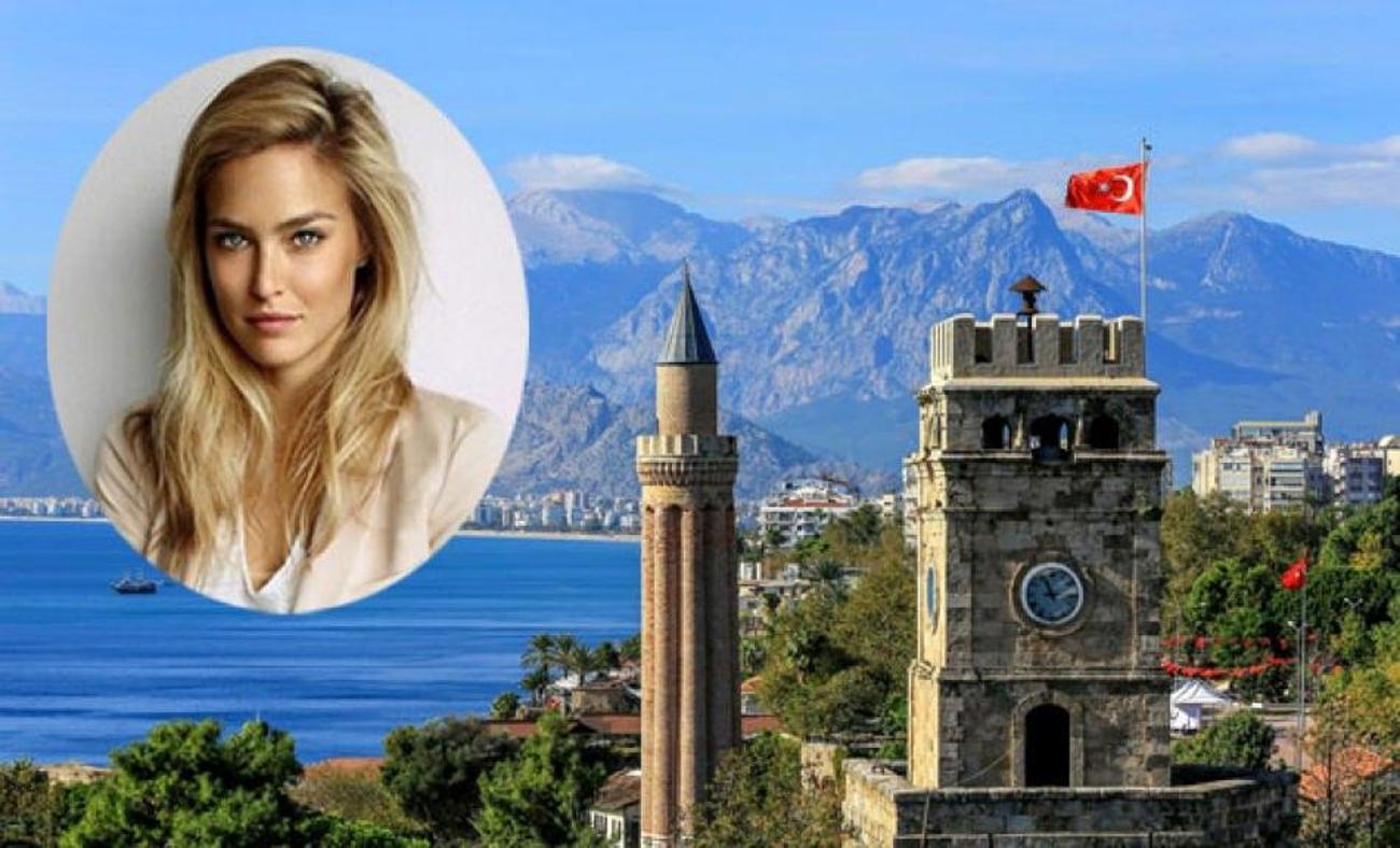 Dünyaca ünlü model Bar Refaeli Türkiye'ye geliyor!