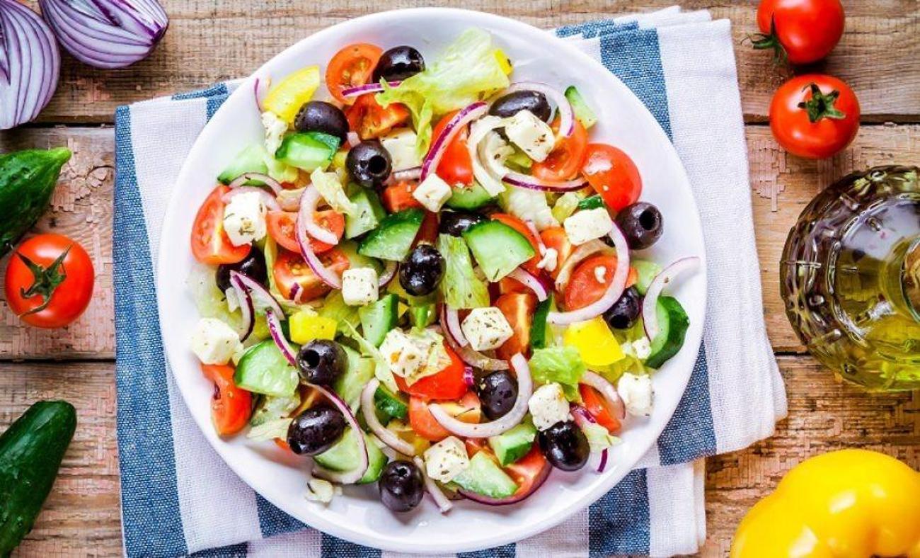 Zayıflamak için salata diyeti listesi! Düşük kalorili doyurucu salata tarifleri