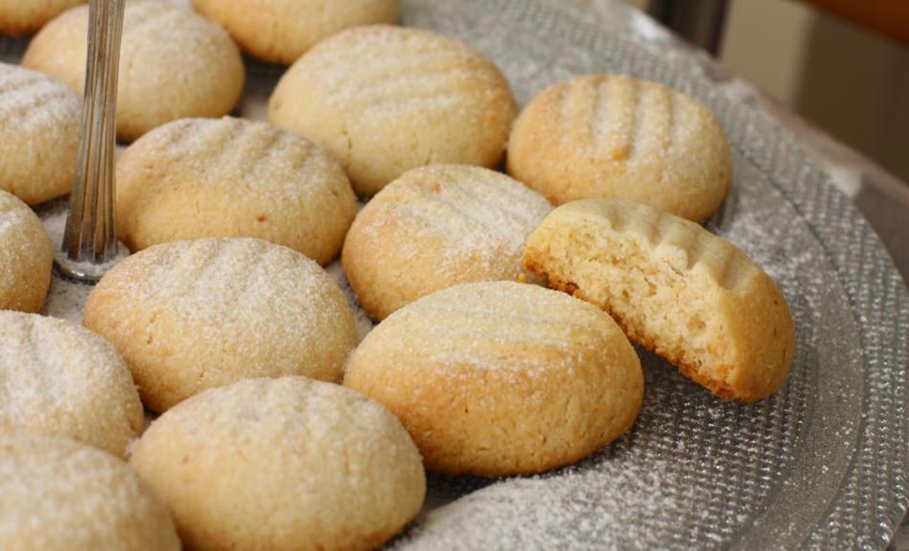 Ağızda dağılan tatlı kurabiye nasıl yapılır?