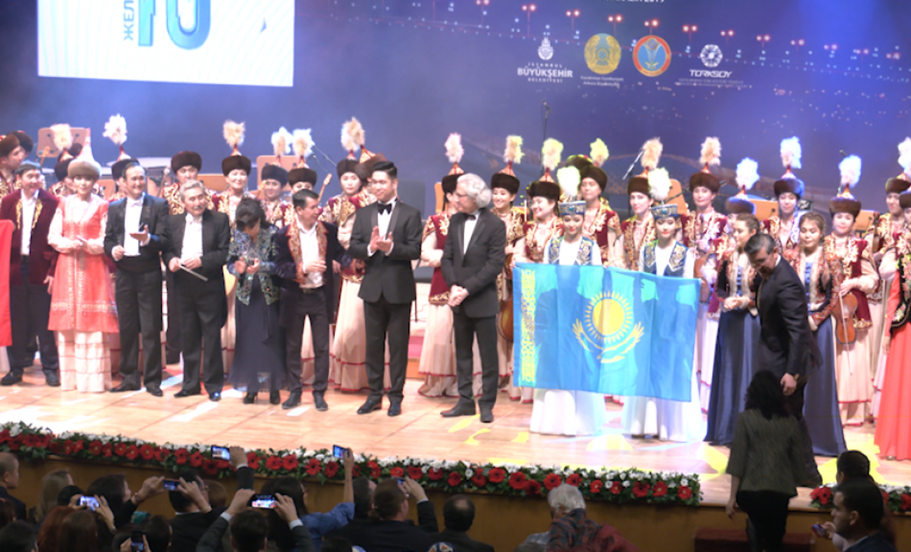Kazakistan bağımsızlığının 28. yılını büyük coşku ile kutladı!