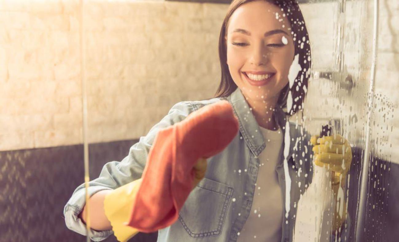 Duşakabin temizliği nasıl yapılır? Tam teşekküllü duşakabin temizliği