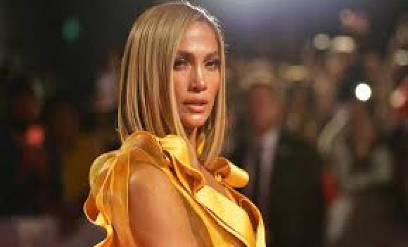 Ünlü şarkıcı Jennifer Lopez, Koronavirüs nedeniyle düğününü askıya aldı!