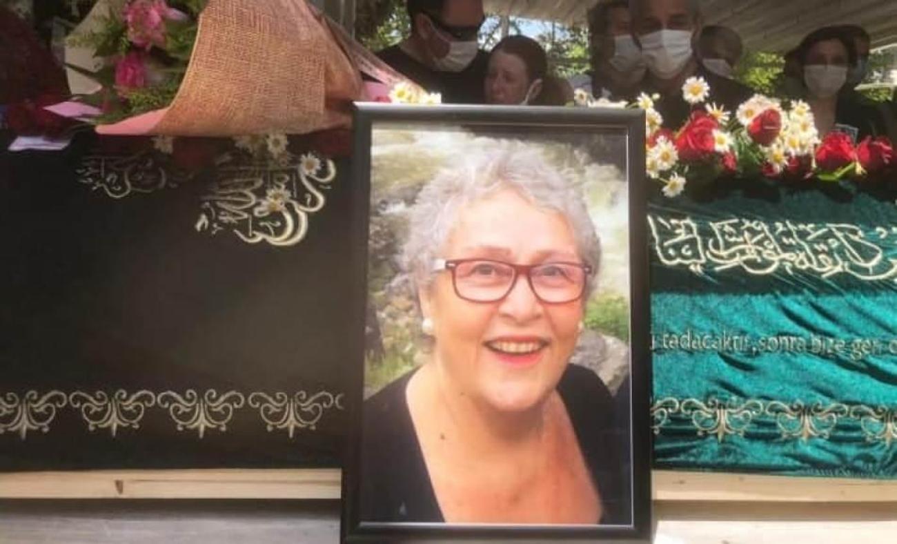 Usta oyuncu Ayşegül Atik son yolculuğuna uğurlandı! Ayşegül Atik kimdir?