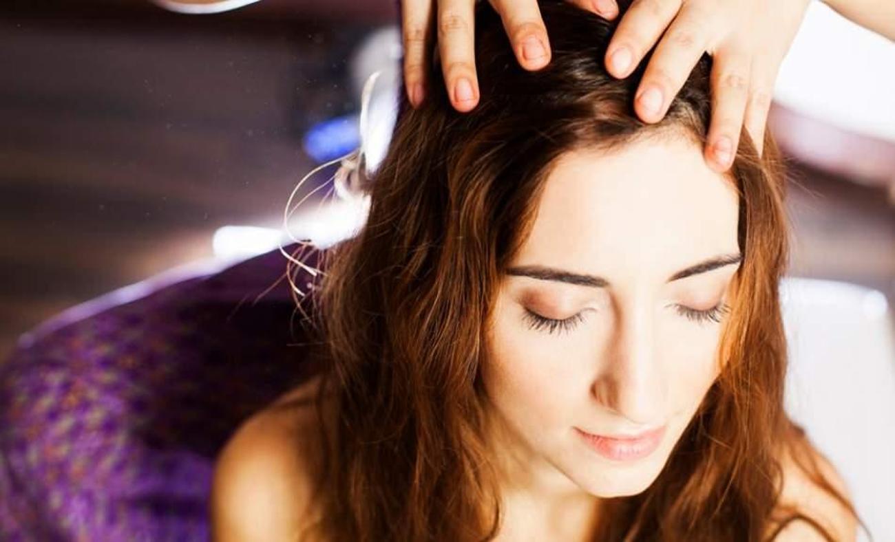 Saç masajı nedir ve saç masajı ne işe yarar? Saça masaj yapmanın püf noktaları