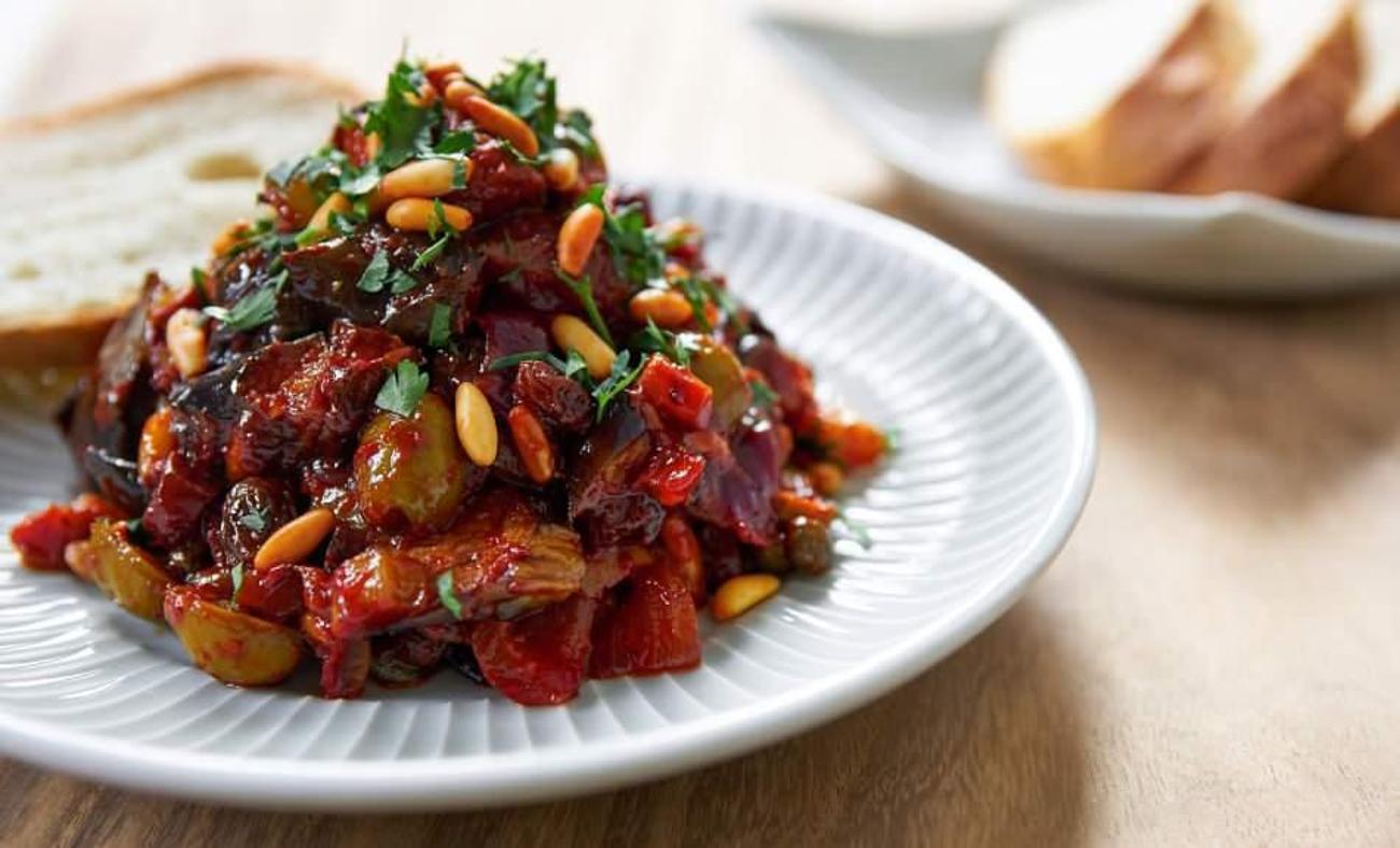 Caponata nedir ve Caponata nasıl yapılır? İtalyan işi patlıcan tarifi