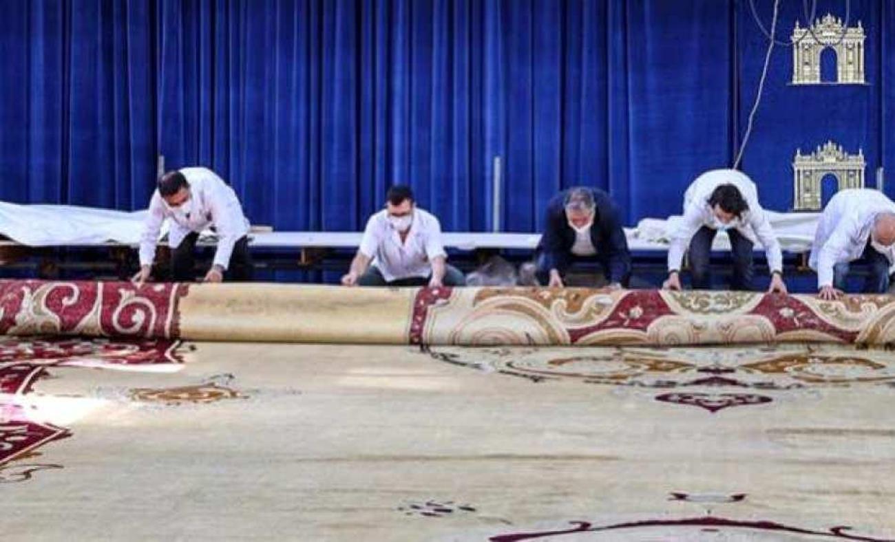 Milli Saraylar'ın en büyük halısının restorasyonu sona erdi
