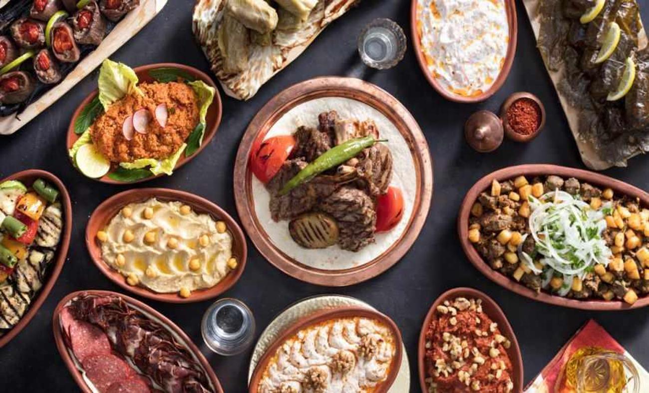 Padişahlar ne yerlerdi? Osmanlı'da yemek kültürü ve sofra adabı