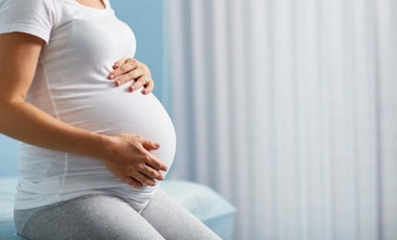 Aşısız hamilelerde hastaneye yatış ve ölüm oranı arttı!