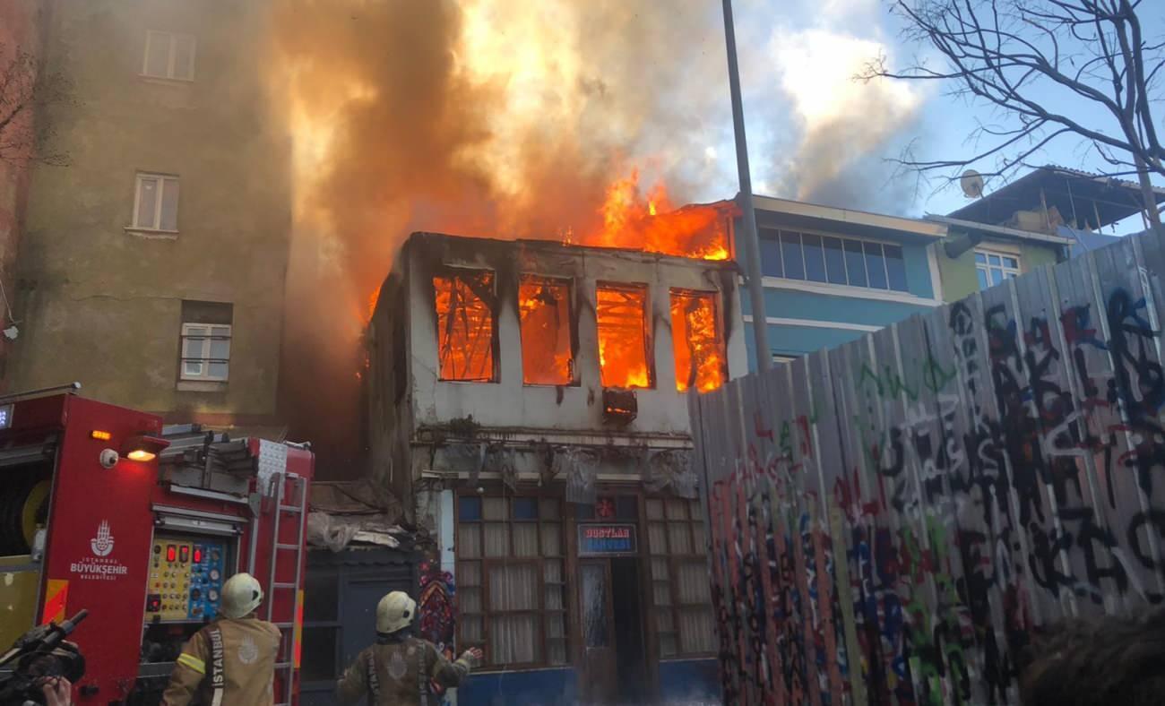 Çukur dizisinin çekildiği bina alev alev yandı