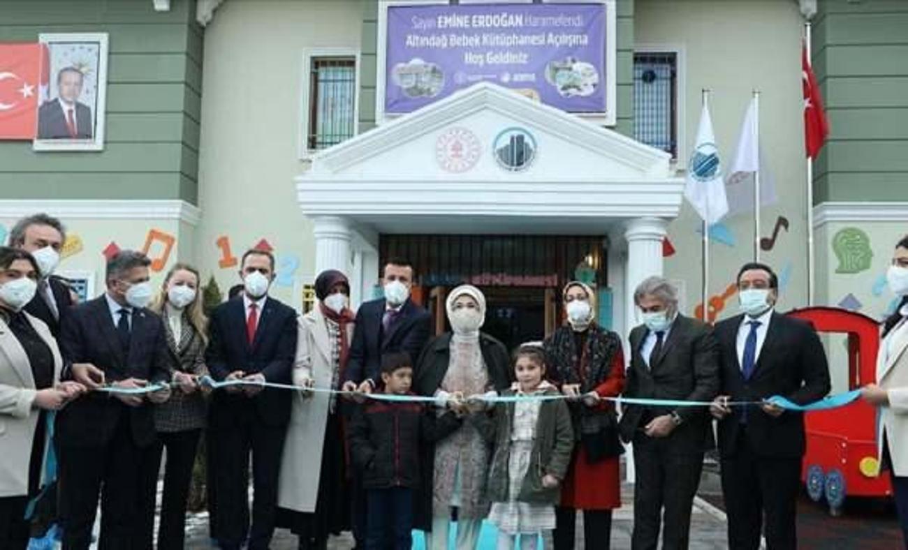 Emine Erdoğan Altındağ Bebek Kütüphanesinin açılışına öncülük etti!
