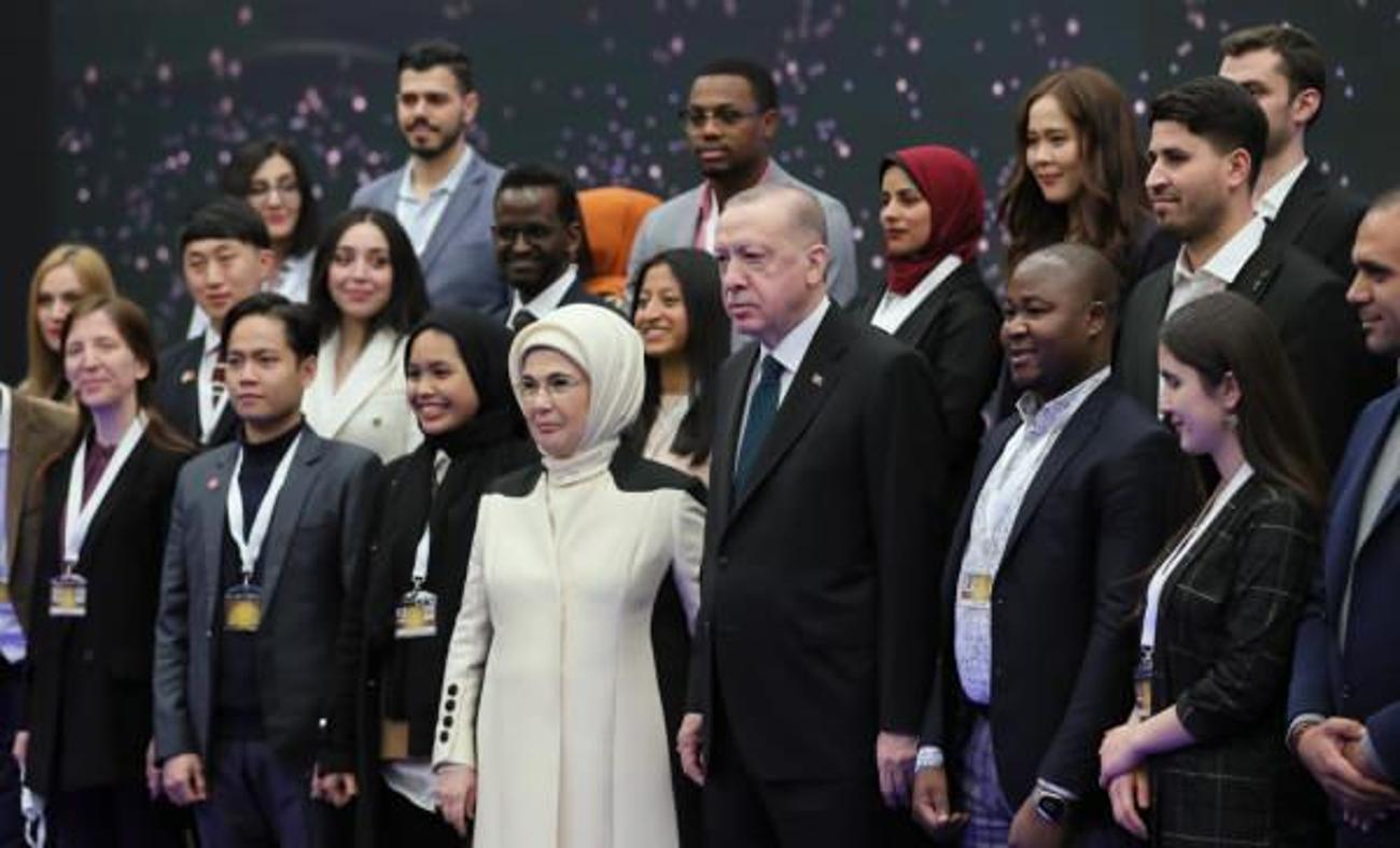 Cumhurbaşkanı Recep Tayyip Erdoğan ve eşi Emine Erdoğan bazı devlet başkanlarıyla buluştu!
