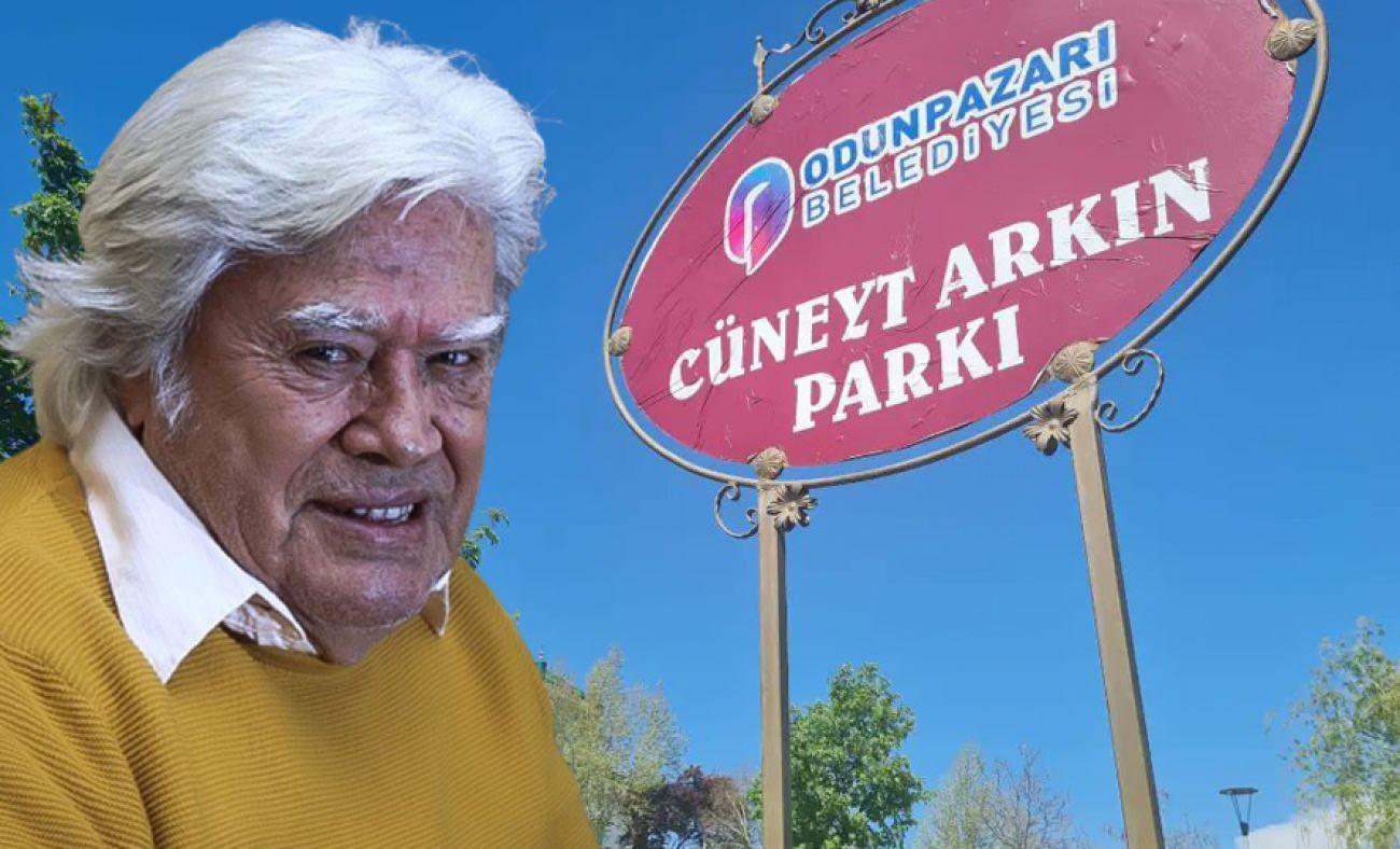 Cüneyt Arkın'ın adı Eskişehir'de bir parka verildi!
