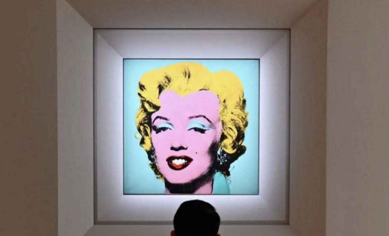 Marilyn Monroe portresinin geliri çocuklara gidecek!