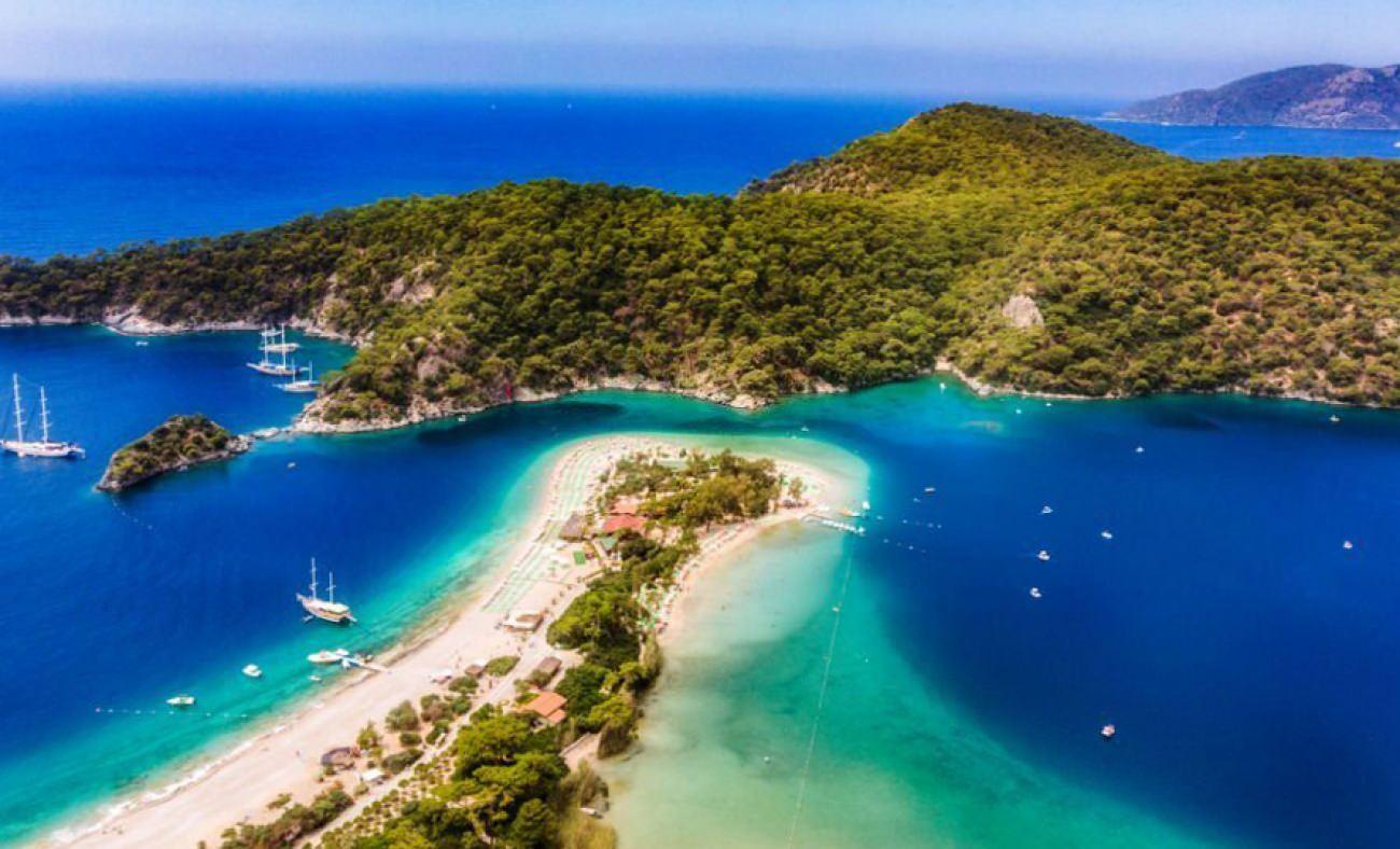 Yaz tatilinizi şenlendirecek Türkiye'nin göz kamaştıran 5 koyu!