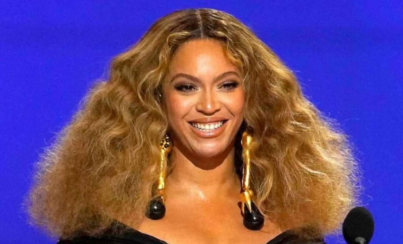 Beyonce'un albümü sızdırılmıştı! Ünlü şarkıcıdan hayranlarına teşekkür geldi