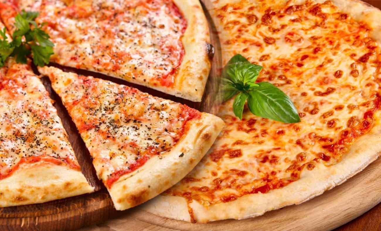 En kolay Margarita pizza nasıl yapılır? Margarita yapmanın püf noktaları