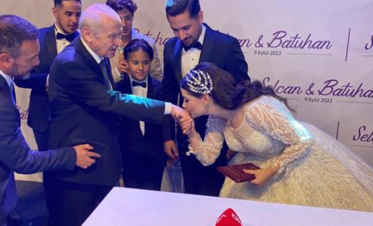 MHP Genel Başkanı Devlet Bahçeli nikah şahidi oldu! 
