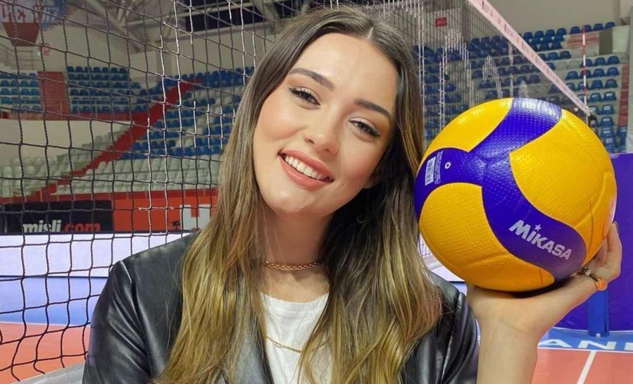 Zehra Güneş, the Sultan of the Net, enters the world house!  National volleyball player received a marriage proposal