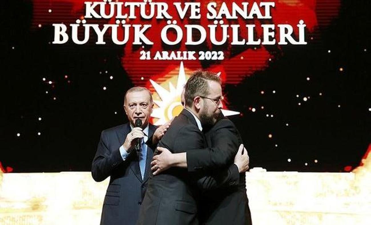 Cumhurbaşkanı Erdoğan Ömür ve Yunus Emre Akkor kardeşleri barıştırdı!