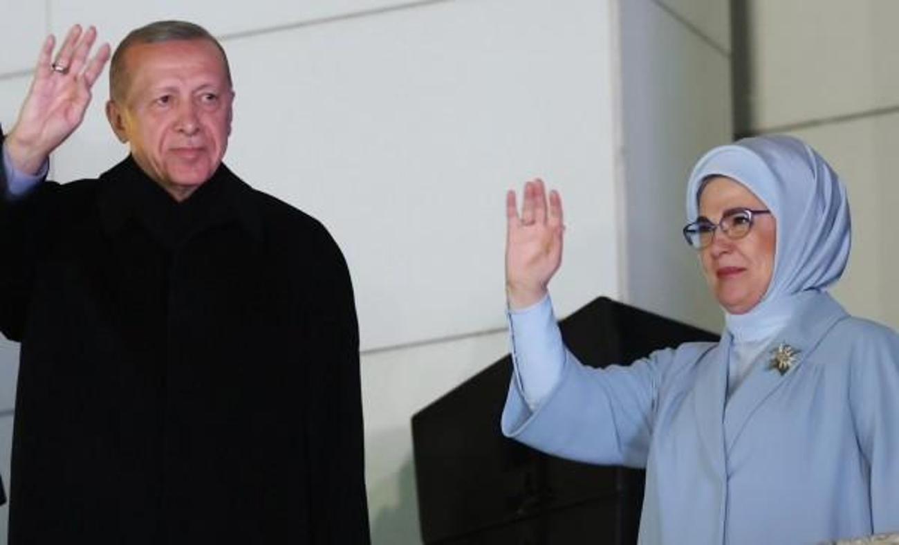 Emine Erdoğan seçim sonrası “Durmak yok, yola devam” iletisi verdi!