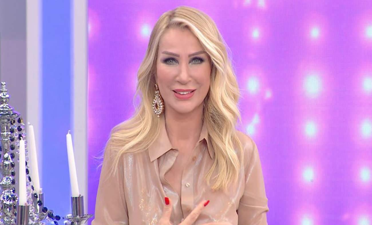 Seda Sayan'dan şaşırtan kıyafet a&ccedil;ıklaması: Hemen insanı madara ediyorsunuz!