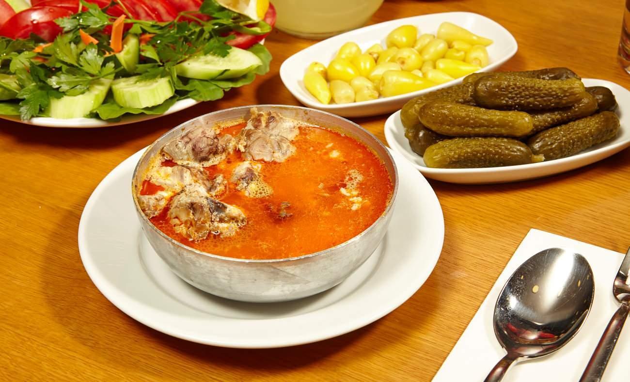 Türkiye'nin hem  sevilen ve hem de asla yemem dediği çorba açıklandı!