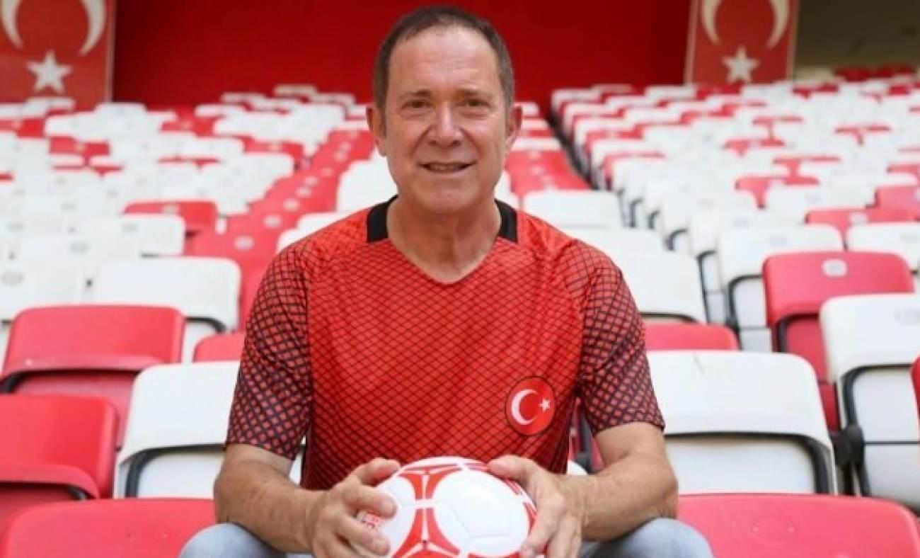 Sümer Ezgü'den Milliler'e EURO 2024 şarkısı: Antalyaspor paylaştı