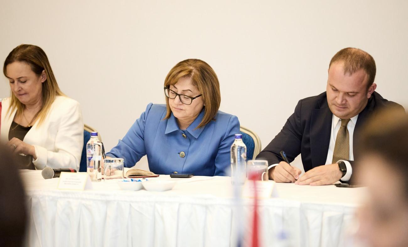 Bakan Şahin: Kadın emeği, bakış açısı ve duygusal zekası ekonominin temel parçasıdır!