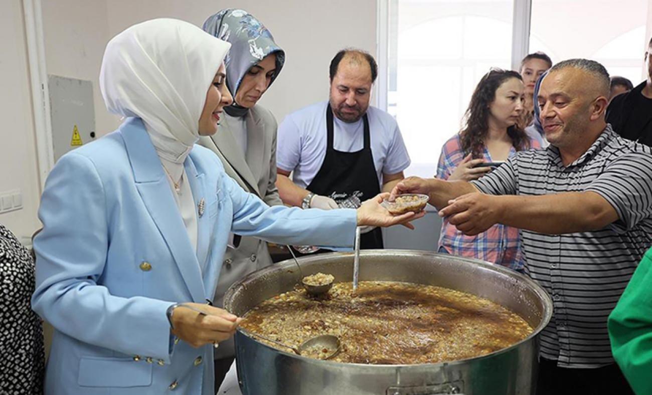 Aile ve Sosyal Hizmetler Bakanı Mahinur Özdemir Göktaş'tan Anlamlı Ziyaret