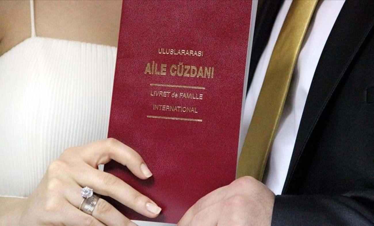 Aile hayatını bitirmeye y&ouml;nelik skandal trend! Gelecek nesiller i&ccedil;in b&uuml;y&uuml;k tehlike kapıda