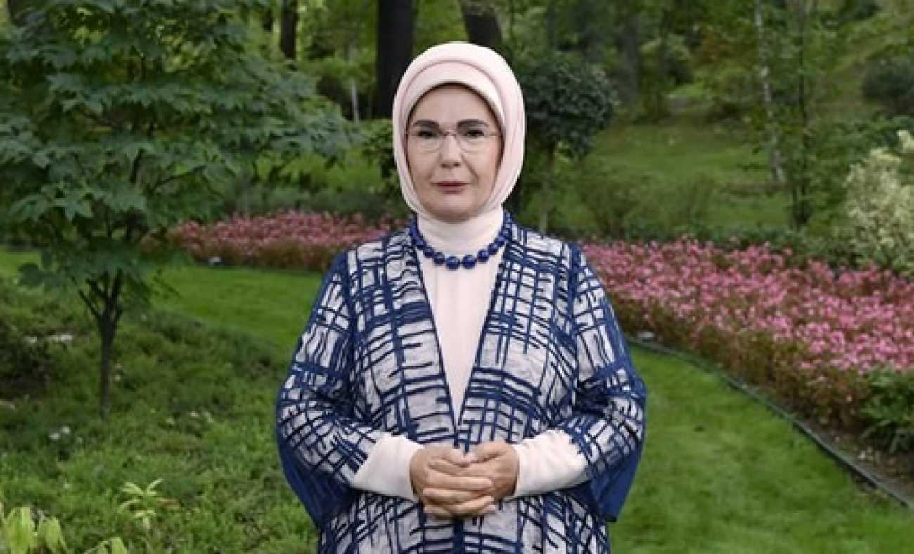 Emine Erdoğan Kiev'deki 4.Lider Eşleri Zirvesi'ne video mesaj gönderdi