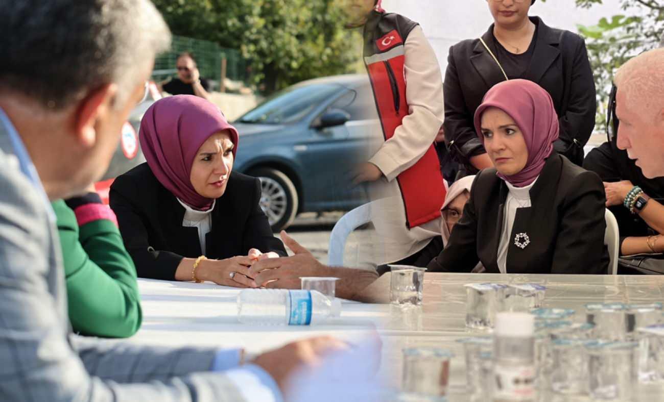 Bakan Göktaş'tan İstanbul'da öldürülen iki genç kızın ailelerine taziye ziyareti