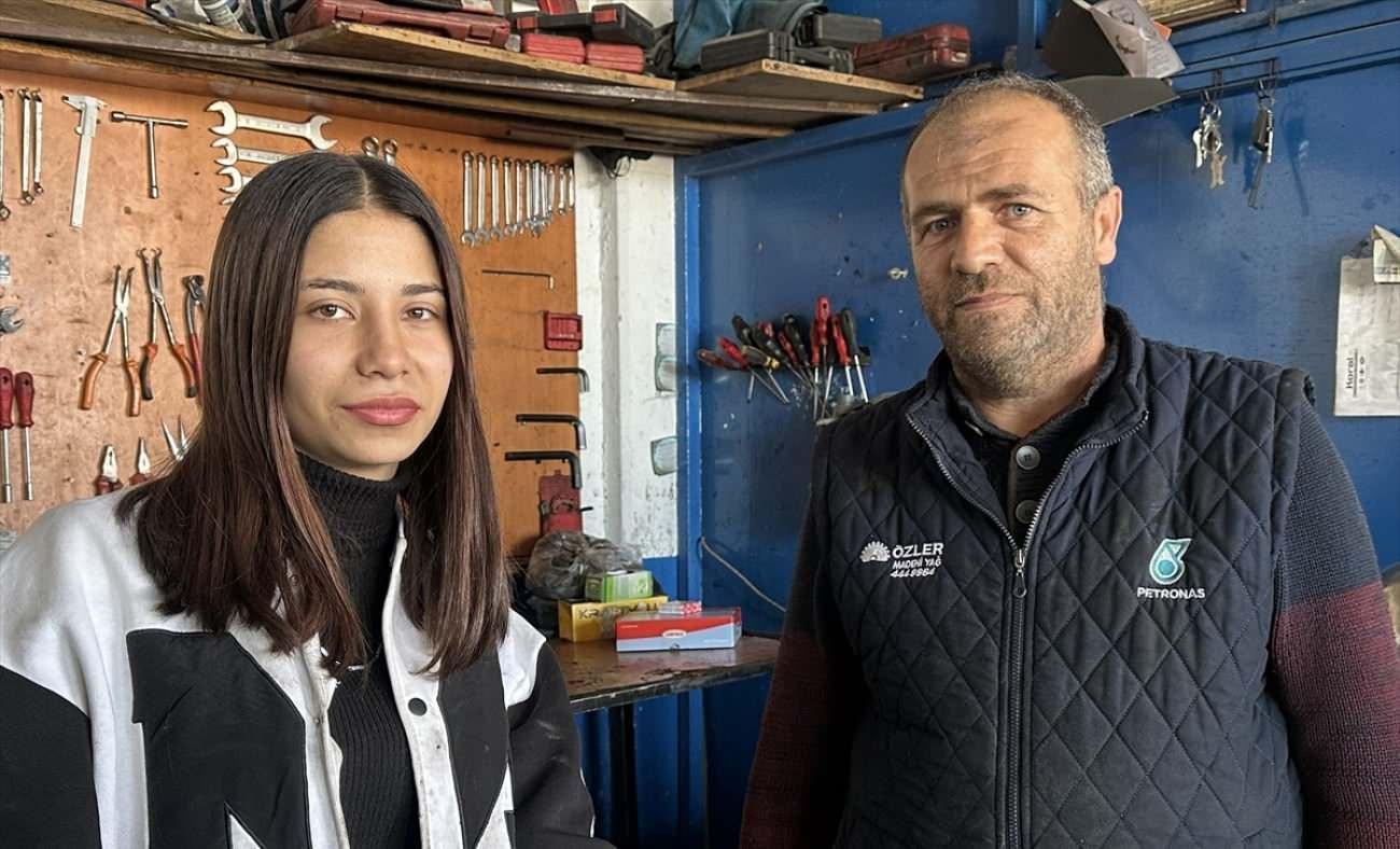 16 yaşındaki genç kız oto tamir ustası olmak istiyor! Baba kız sanayinin göz bebeği oldular