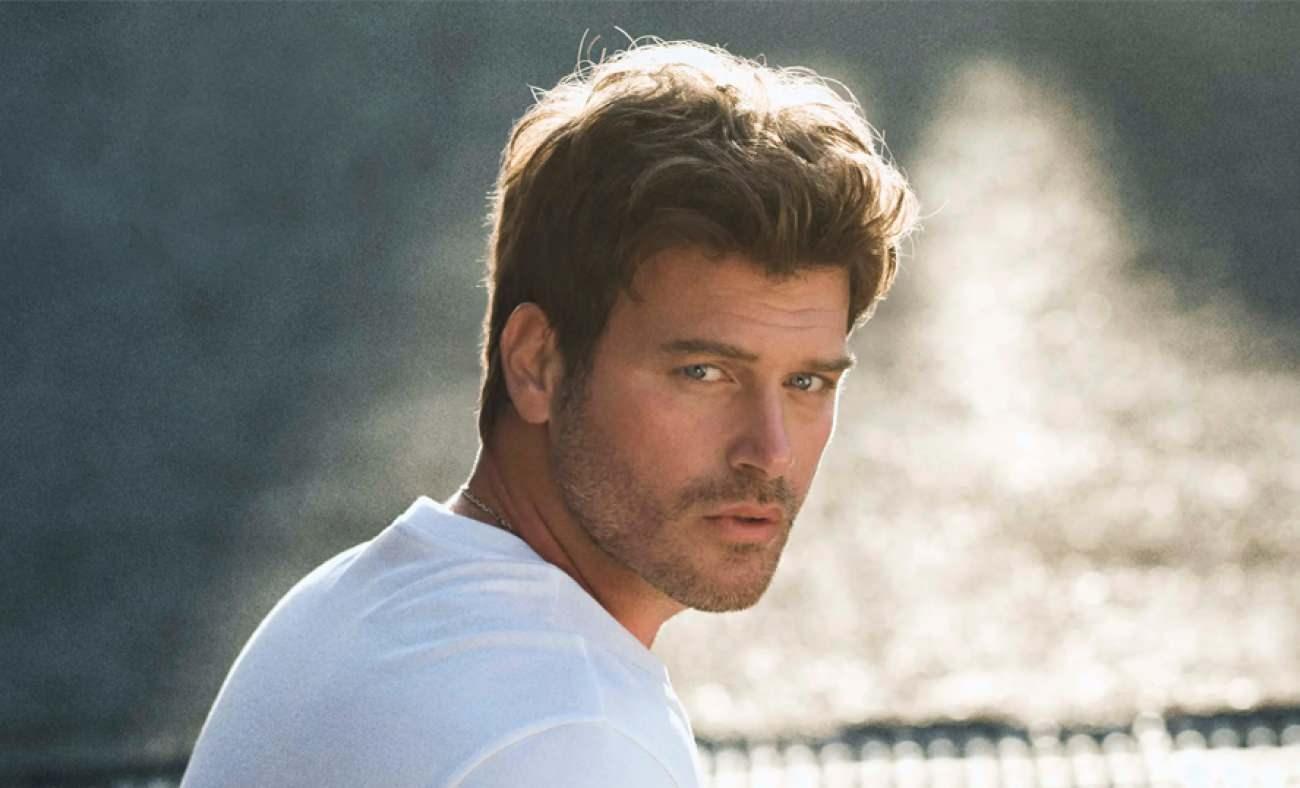 Kıvan&ccedil; Tatlıtuğ'un 6 yıl &ouml;nceki tepki toplayan fotoğrafı 'yeniymiş' gibi tekrar paylaşıldı!