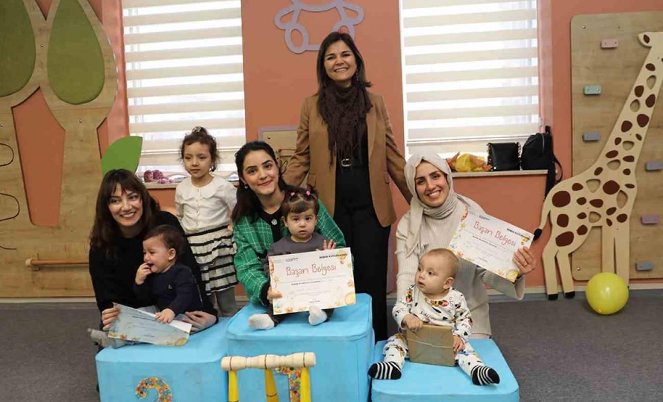 Gaziantep Bebek Kütüphanesi tarafından "Bebek Emekleme Yarışması" düzenlendi! 
