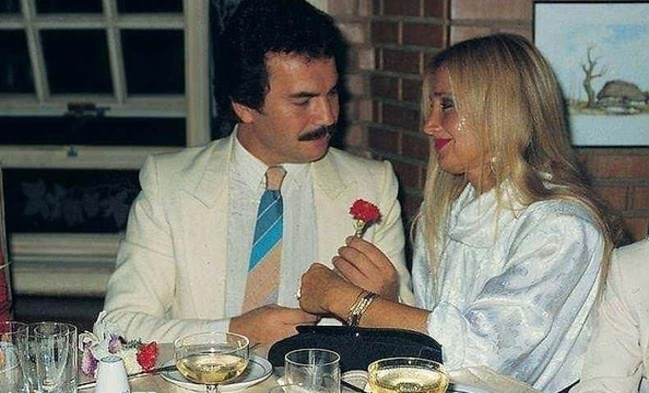 Orhan Gencebay ve eşi Sevim Emre'ye büyük jest!