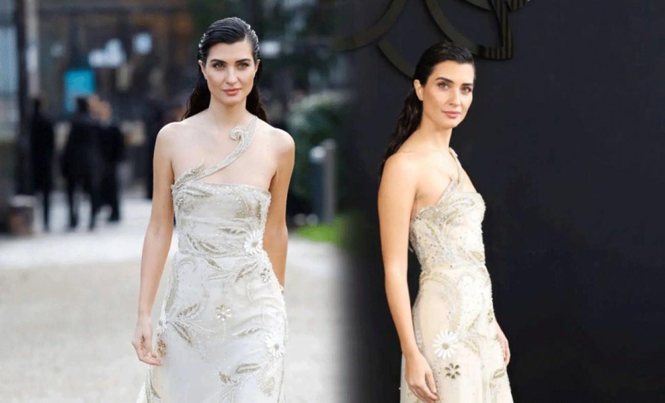 Paris Moda Haftası'na katılan Tuba Büyüküstün ilgi odağı oldu!