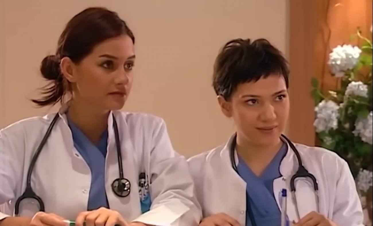 Doktorlar dizisinin Ela ve Zenan'ı yıllar sonra bir araya geldi!