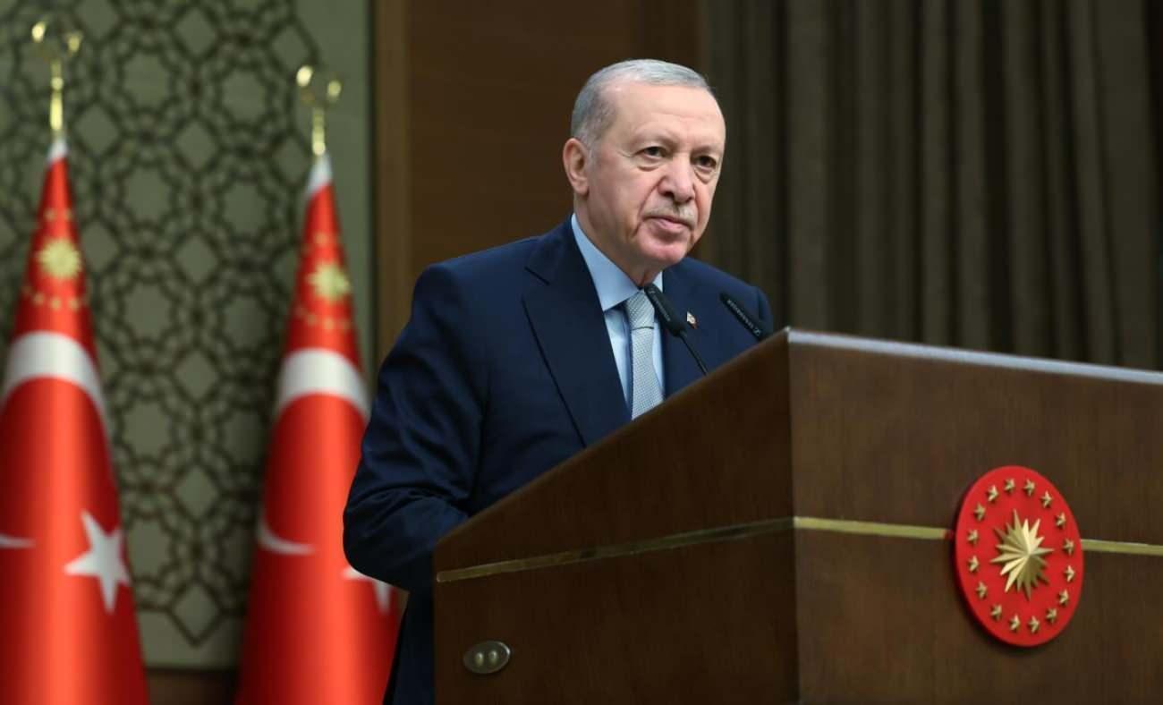 Cumhurbaşkanı Erdoğan'dan anneler günü mesajı!