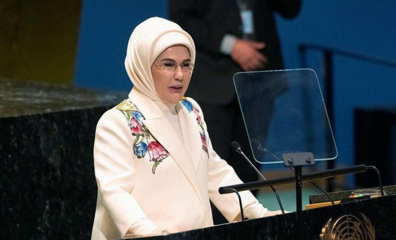 Emine Erdoğan'dan Babalar Günü'ne özel paylaşım