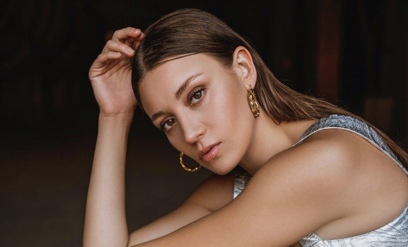 Rollerin en güzeli! Anne olan Gizem Karaca oyunculuğa ara verdi