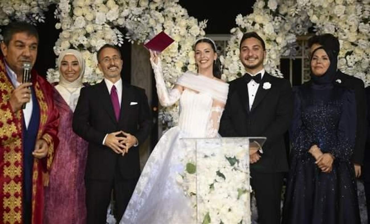 Altun ve Reis ailelerinin mutlu günü: Fahrettin Altun'un oğlu dünyaevine girdi