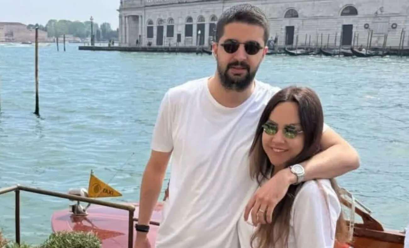 Ebru Gündeş'in 1,5 yıllık evli Murat Özdemir ile boşanma kararı aldı