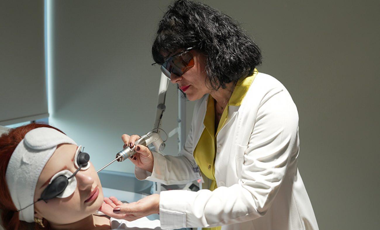 Dermatolog uyarıyor: Sonbahar, cilt yenilenmesi için en doğru zaman!