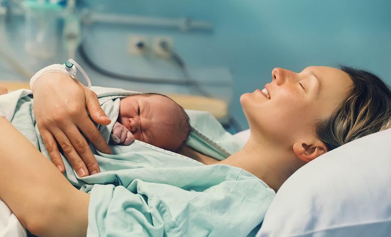 Op. Dr. Ebru Sinem Torlak anlatıyor: 'Anne ve bebek için normal doğumun önemi'